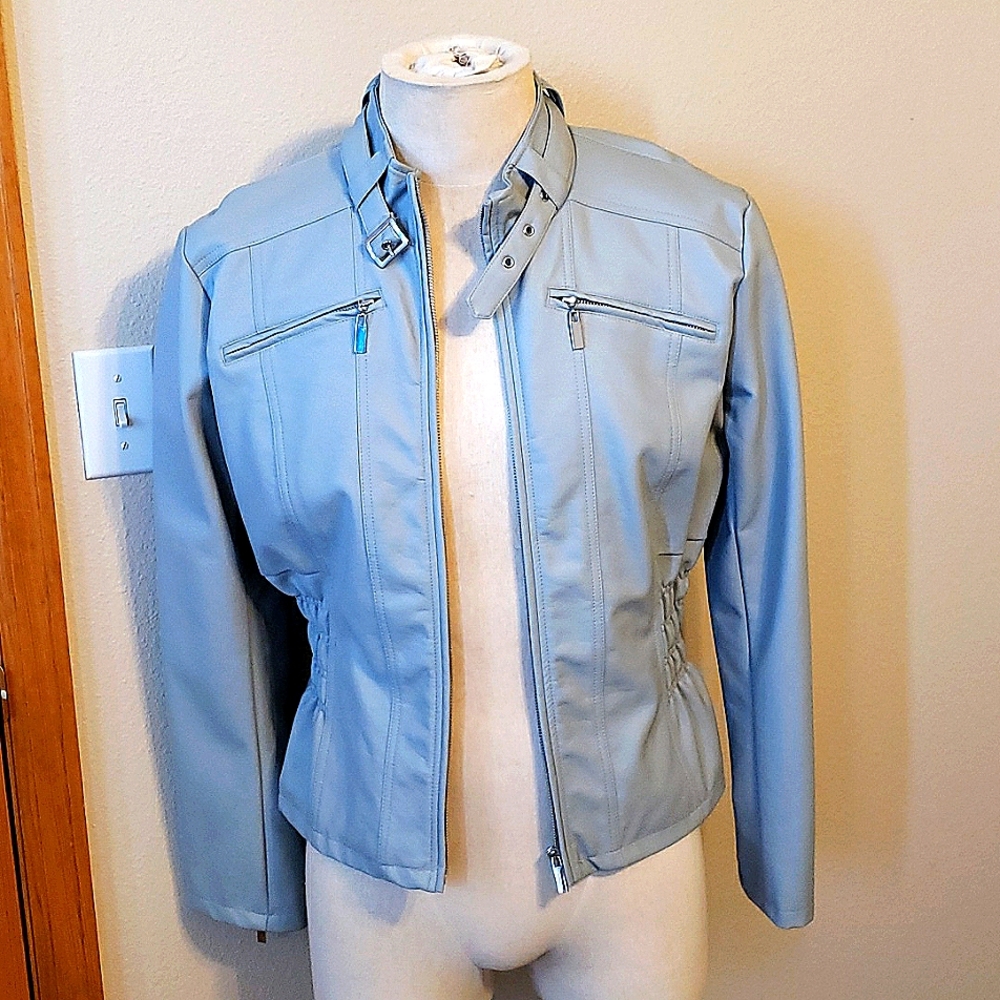 Womens jacket - Picture 1 of 8